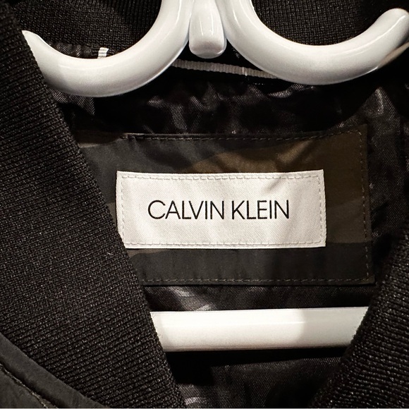 Calvin Klein Camo Bomber Jacket - Picture 4 of 4